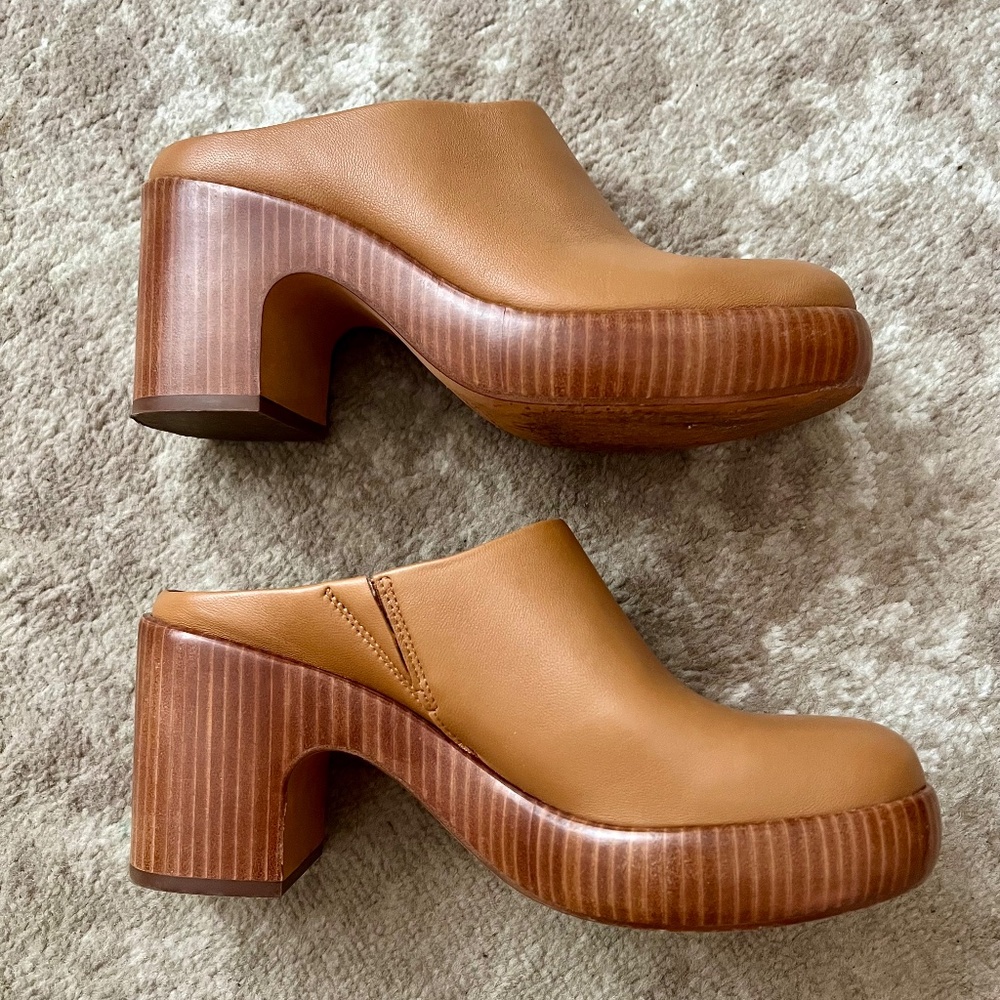 Vince Navina Platform Clogs